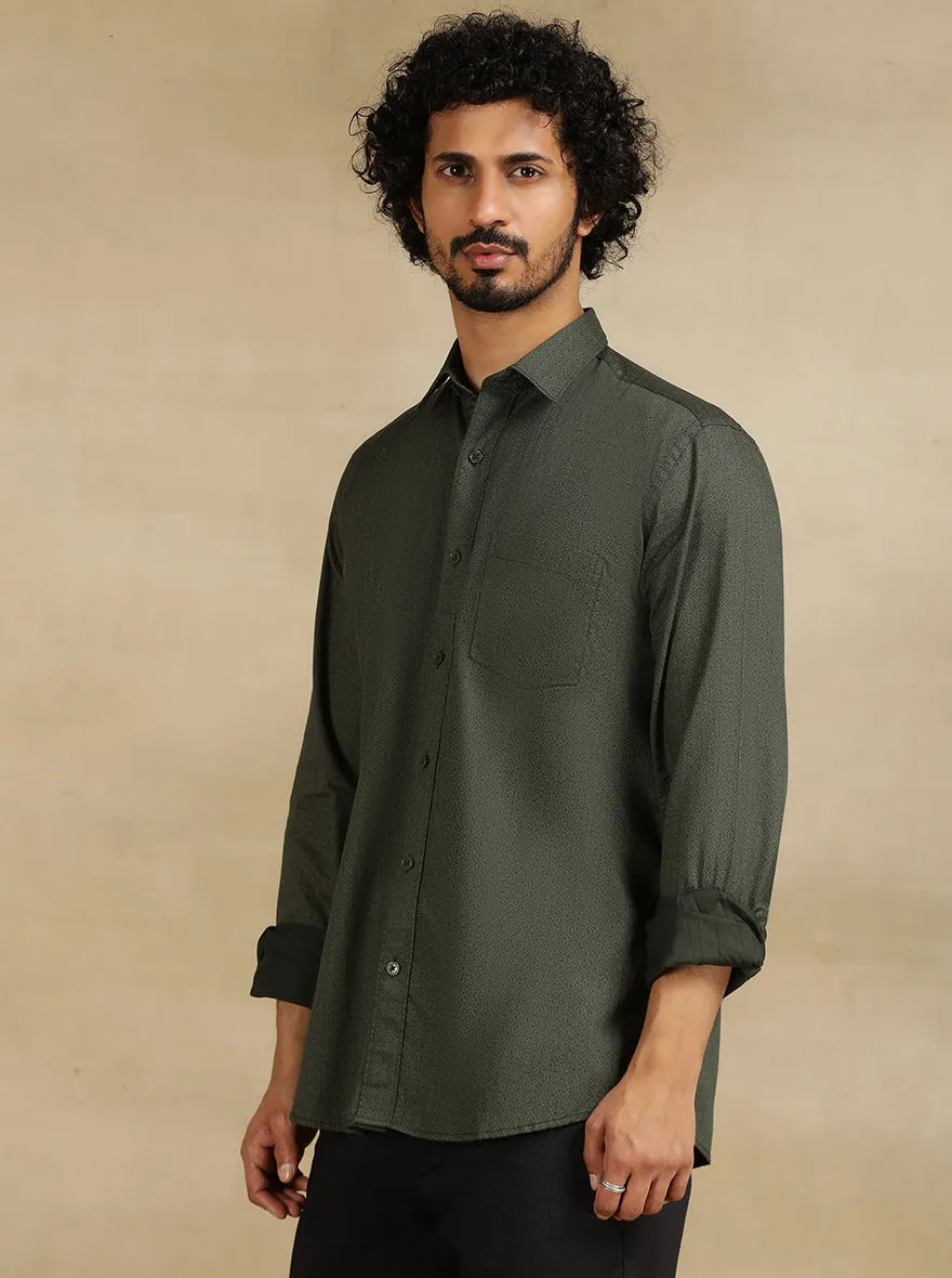 Green Printed Tailored Fit Semi Casual Shirt | JadeBlue